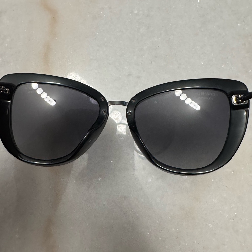 Chanel Sunglasses - Picture 8 of 8